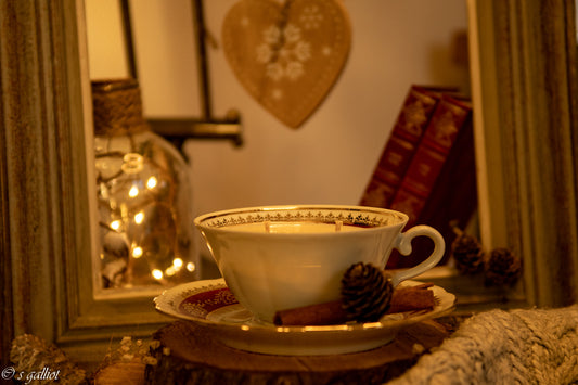 Bougie Tasse enchantée