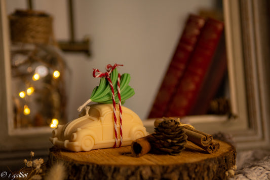 Bougie voiture & sapin
